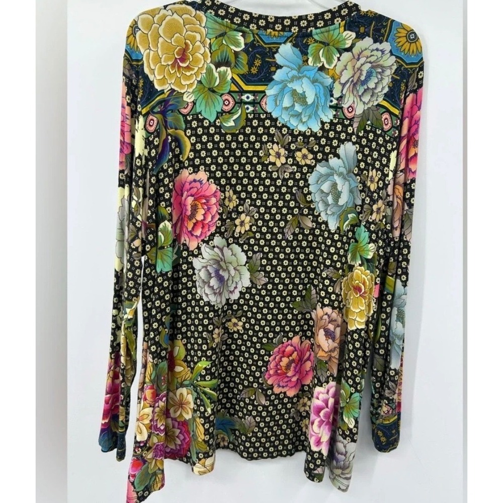 Johnny Was Fagan Favorite Swing Tee Medium Floral T12421-N Long Sleeve
